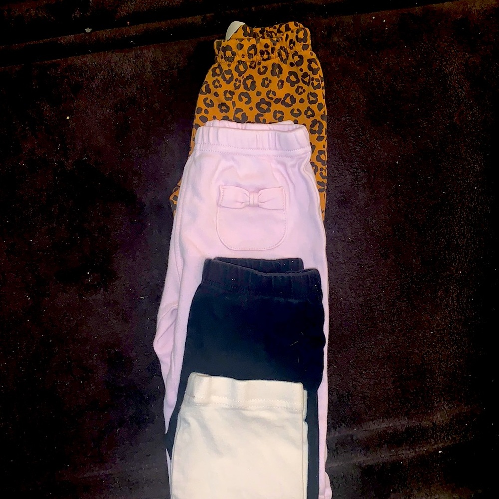 Leggings bundle, size 6-9 months.